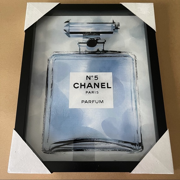 CHANEL flamed print